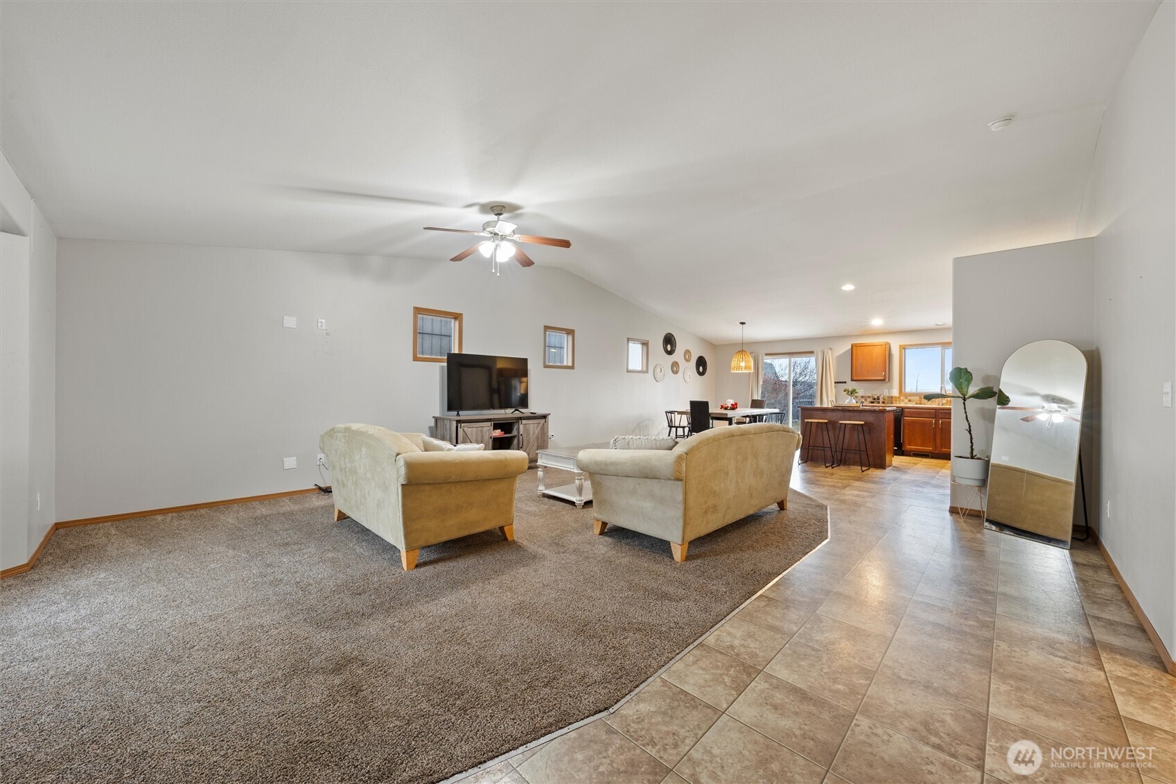 682 L Street Southeast Ephrata, WA 98823 - Photo 10 of 40 a living room with furniture and a chandelier