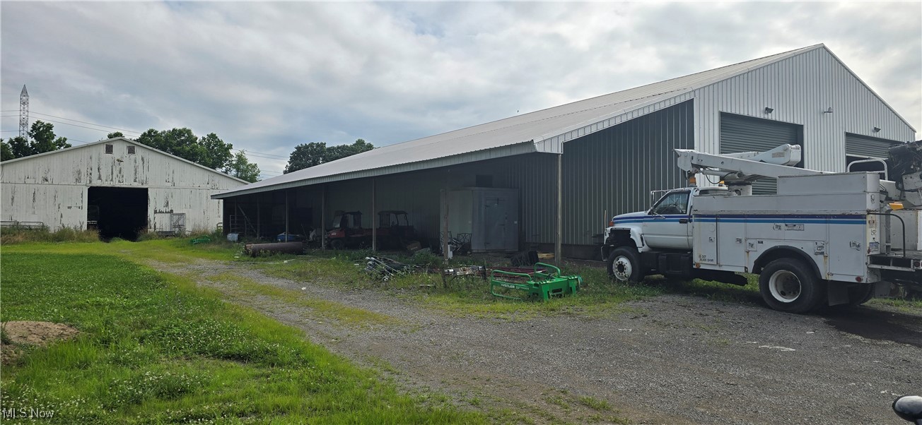 40175 Banks Road Grafton, OH 44044 - Photo 30 of 34