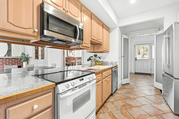 $1,275,000 | 30 Second Street, Unit A, Cambridge, MA 02141