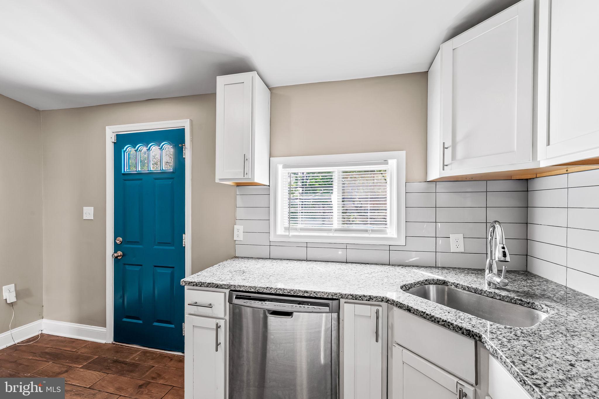 3217 Ravenwood Avenue Baltimore, MD 21213 - Photo 12 of 20