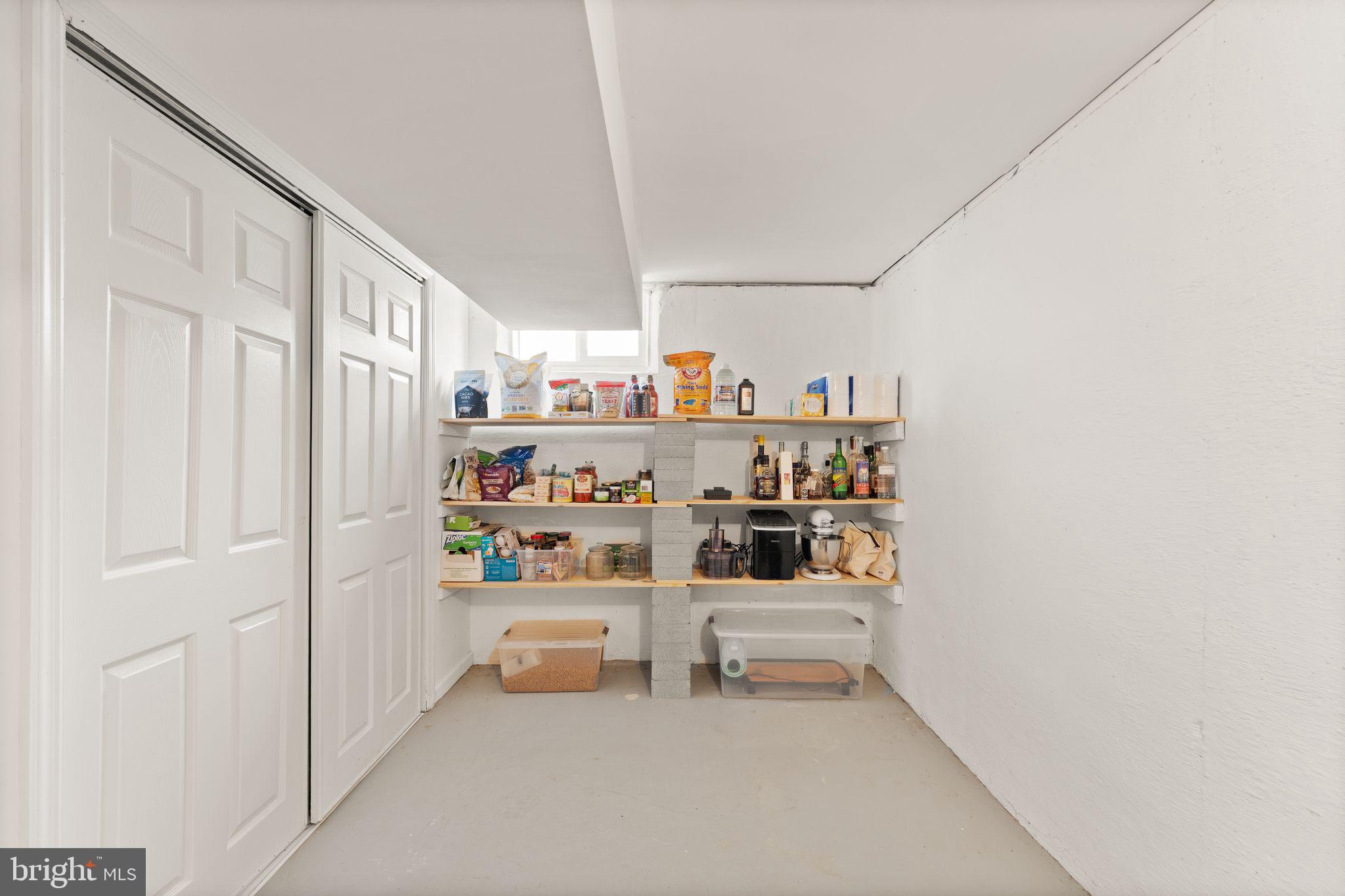 2412 Ivywood Road Reston, VA 20191 - Photo 45 of 63