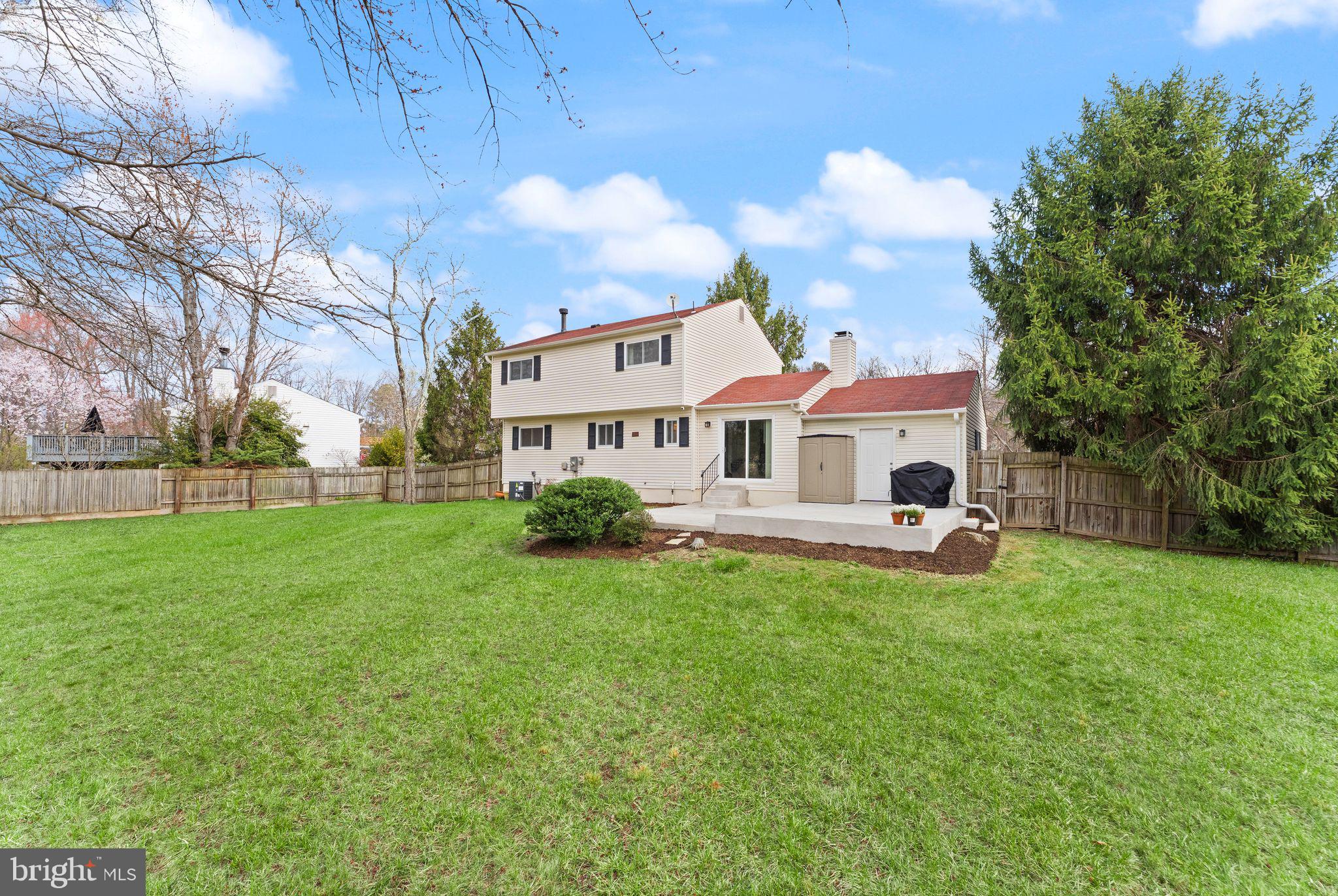 2412 Ivywood Road Reston, VA 20191 - Photo 56 of 63 a front view of a house with garden