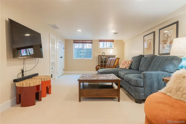 $7,500 | 583 South York Street, Denver, CO 80209