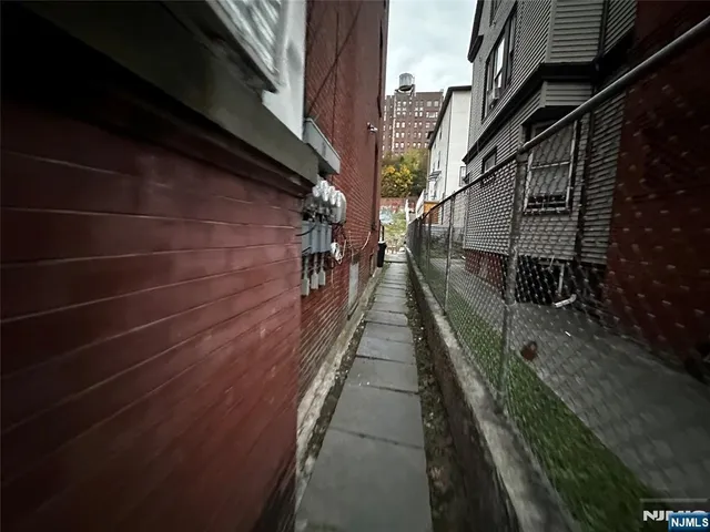 a close up of a pathway