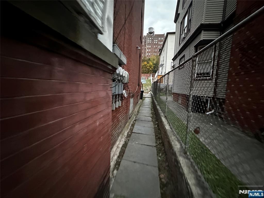 366 Summer Avenue Newark, NJ 07104 - Photo 21 of 22 a close up of a pathway