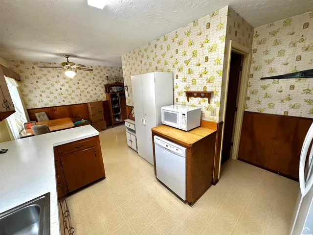 $210,000 | 1620 East 18th Street, Lawrence, KS 66044