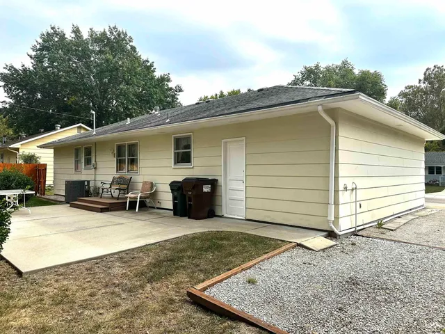 $210,000 | 1620 East 18th Street, Lawrence, KS 66044