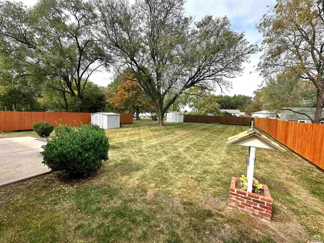 $210,000 | 1620 East 18th Street, Lawrence, KS 66044