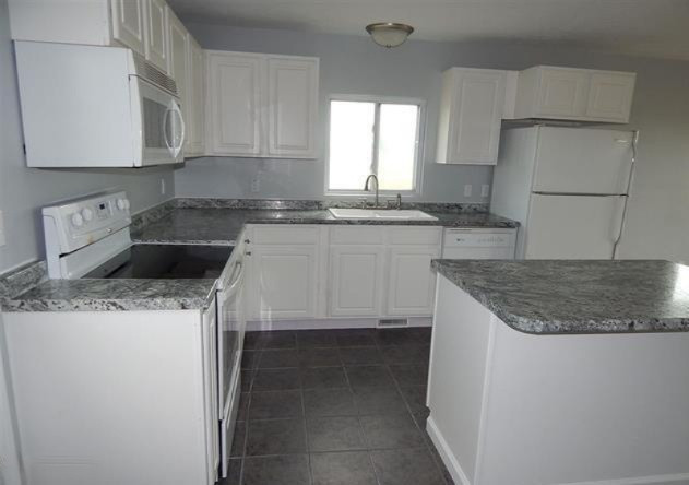 8889 Clarabella Road Clare, MI 48617 - Photo 3 of 9 1820013-4