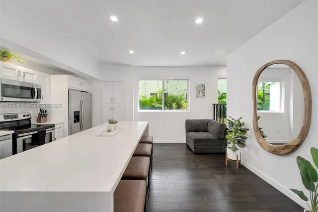 $15,600 | 1745 Southwest 10th Street, Miami, FL 33135