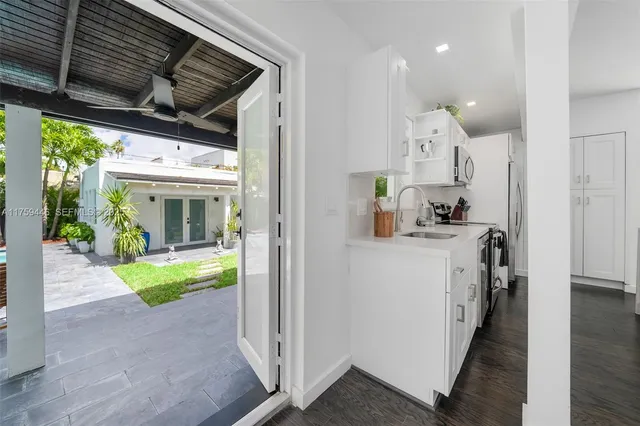 $15,600 | 1745 Southwest 10th Street, Miami, FL 33135