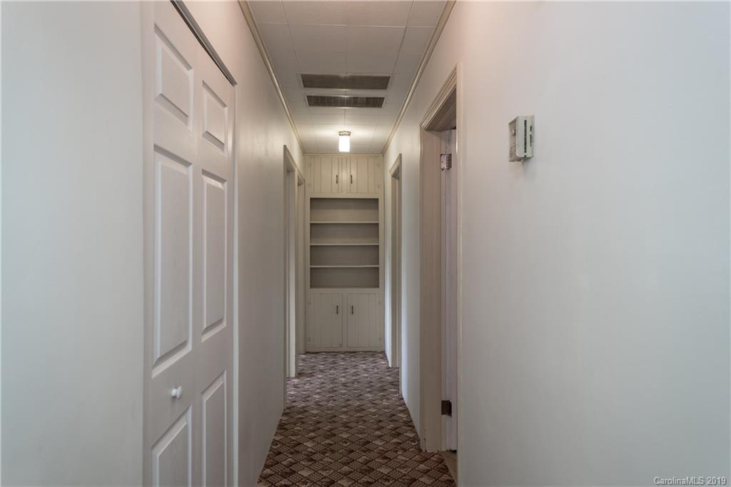 1748 Ratcliff Cove Road Waynesville, NC 28786 - Photo 21 of 26 Gallery Image 21