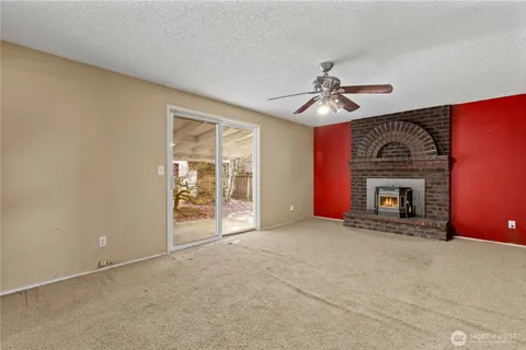 $389,900 | 15111 27th Avenue East, Tacoma, WA 98445