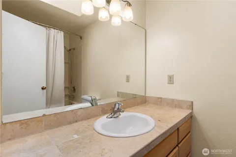 $389,900 | 15111 27th Avenue East, Tacoma, WA 98445