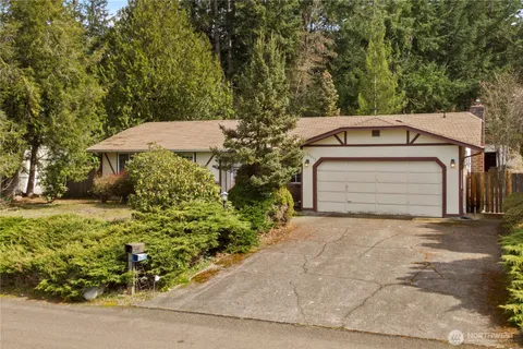 $389,900 | 15111 27th Avenue East, Tacoma, WA 98445