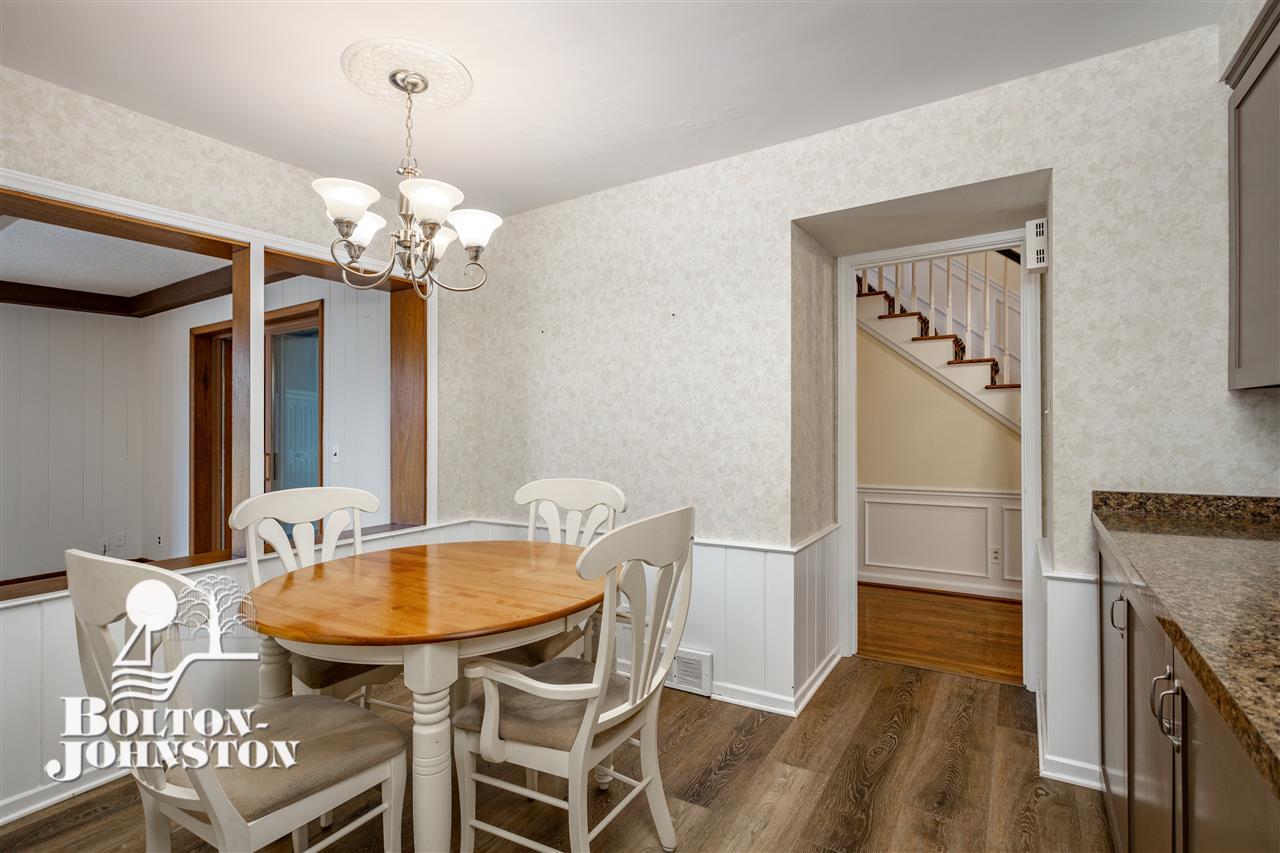 376 Moross Road Grosse Pointe Farms, MI 48236 - Photo 10 of 62