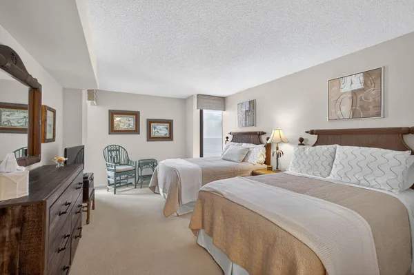 $4,500 | 5550 North Ocean Drive, Unit 20C, Singer Island, FL 33404