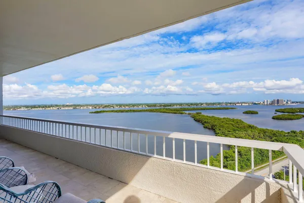 $4,500 | 5550 North Ocean Drive, Unit 20C, Singer Island, FL 33404