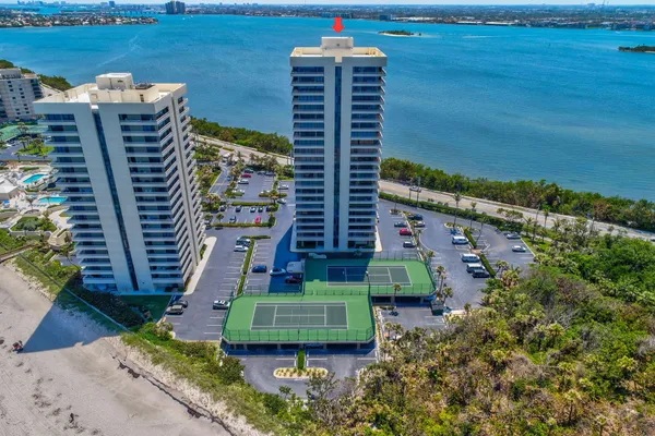 $4,500 | 5550 North Ocean Drive, Unit 20C, Singer Island, FL 33404