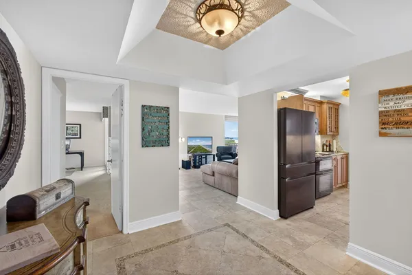 $4,500 | 5550 North Ocean Drive, Unit 20C, Singer Island, FL 33404