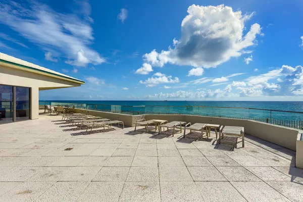 $4,500 | 5550 North Ocean Drive, Unit 20C, Singer Island, FL 33404