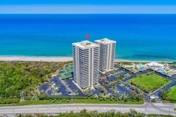 $4,500 | 5550 North Ocean Drive, Unit 20C, Singer Island, FL 33404