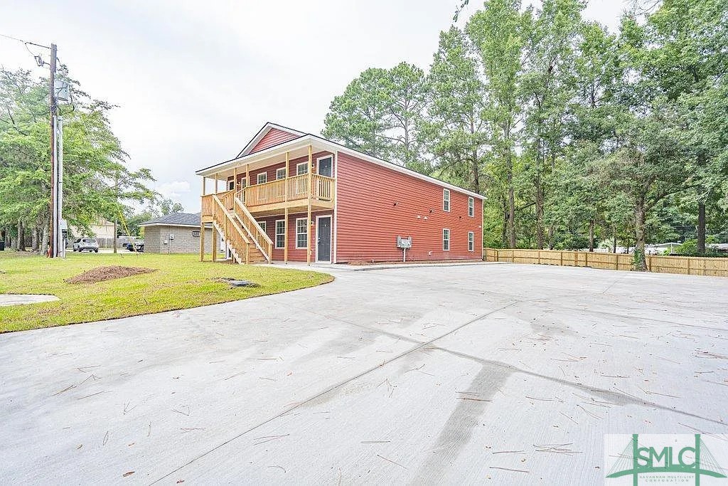 402 East 3rd Street, Unit C Springfield, GA 31329 - Photo 18 of 19