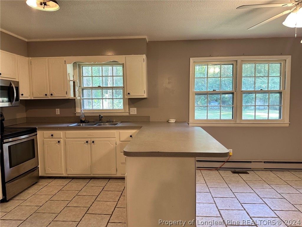 419 Porter Road Hope Mills, NC 28348 - Photo 8 of 17 Gallery Image 8