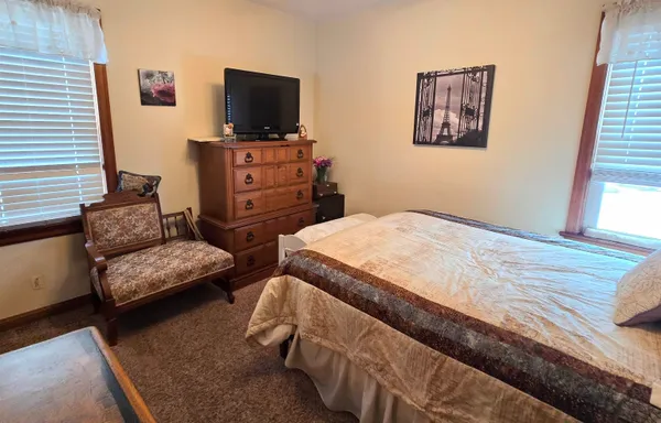 $245,000 | 1421 South 21st Street, Manitowoc, WI 54220
