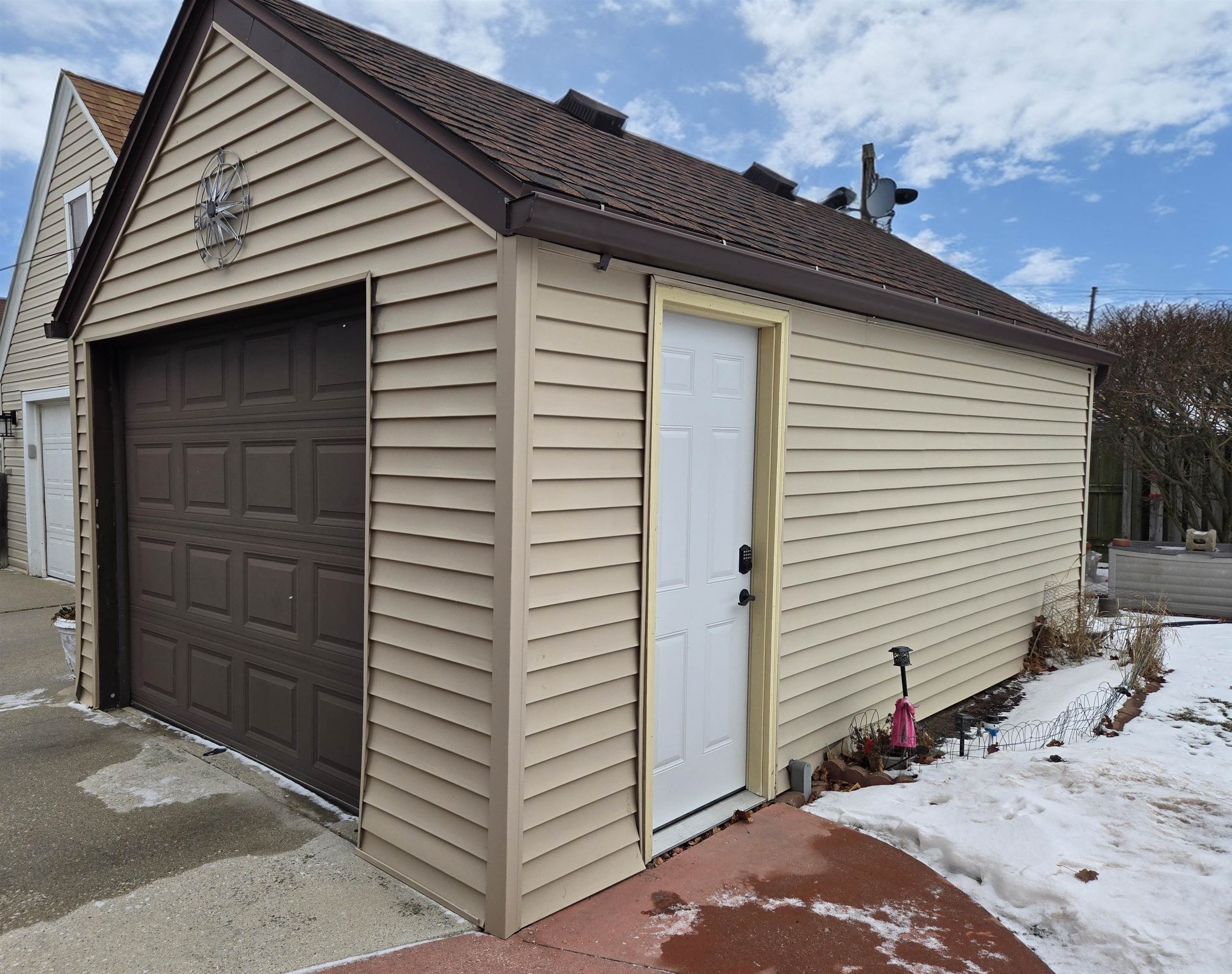 1421 South 21st Street Manitowoc, WI 54220 - Photo 27 of 29