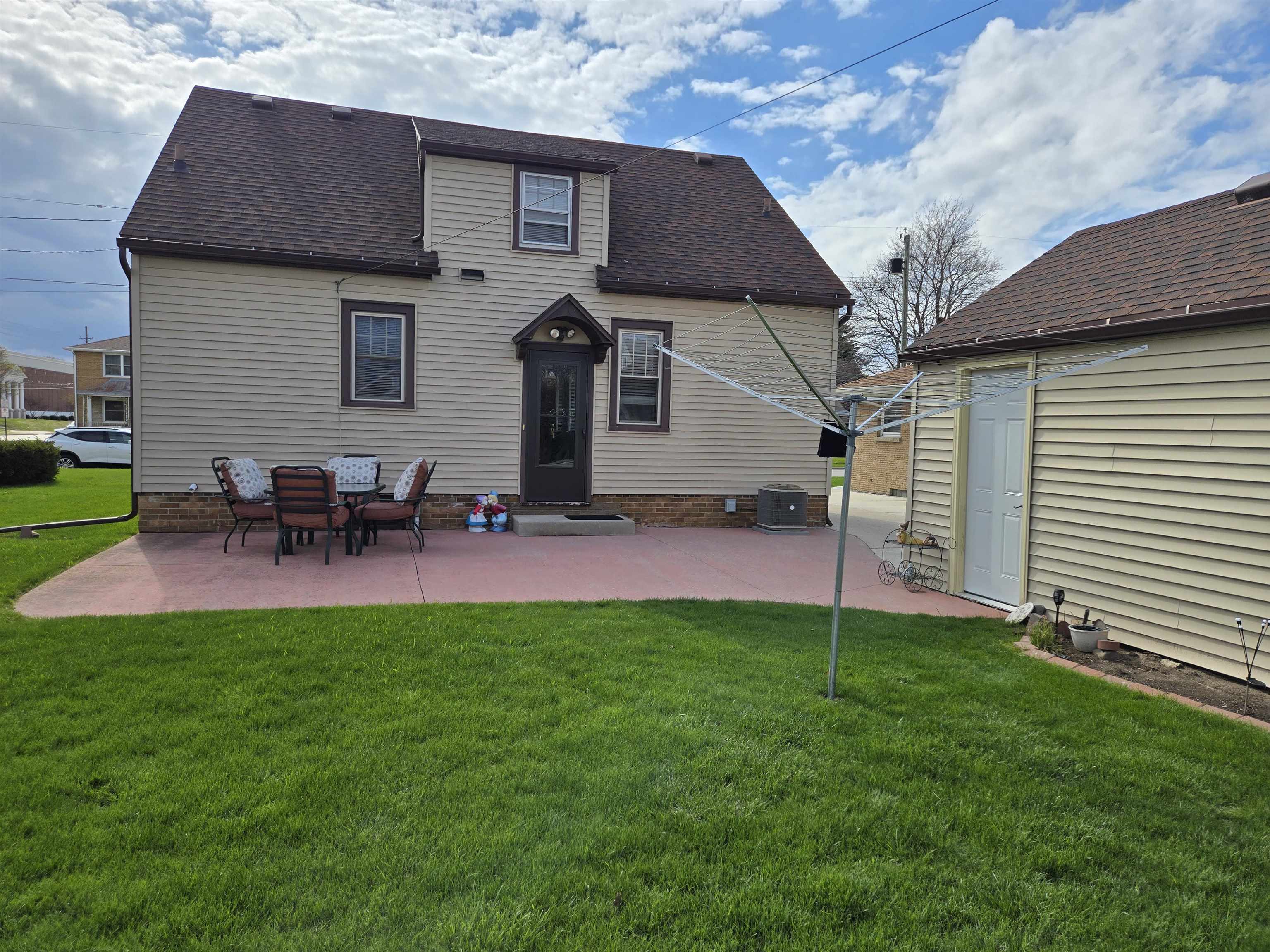 1421 South 21st Street Manitowoc, WI 54220 - Photo 29 of 37
