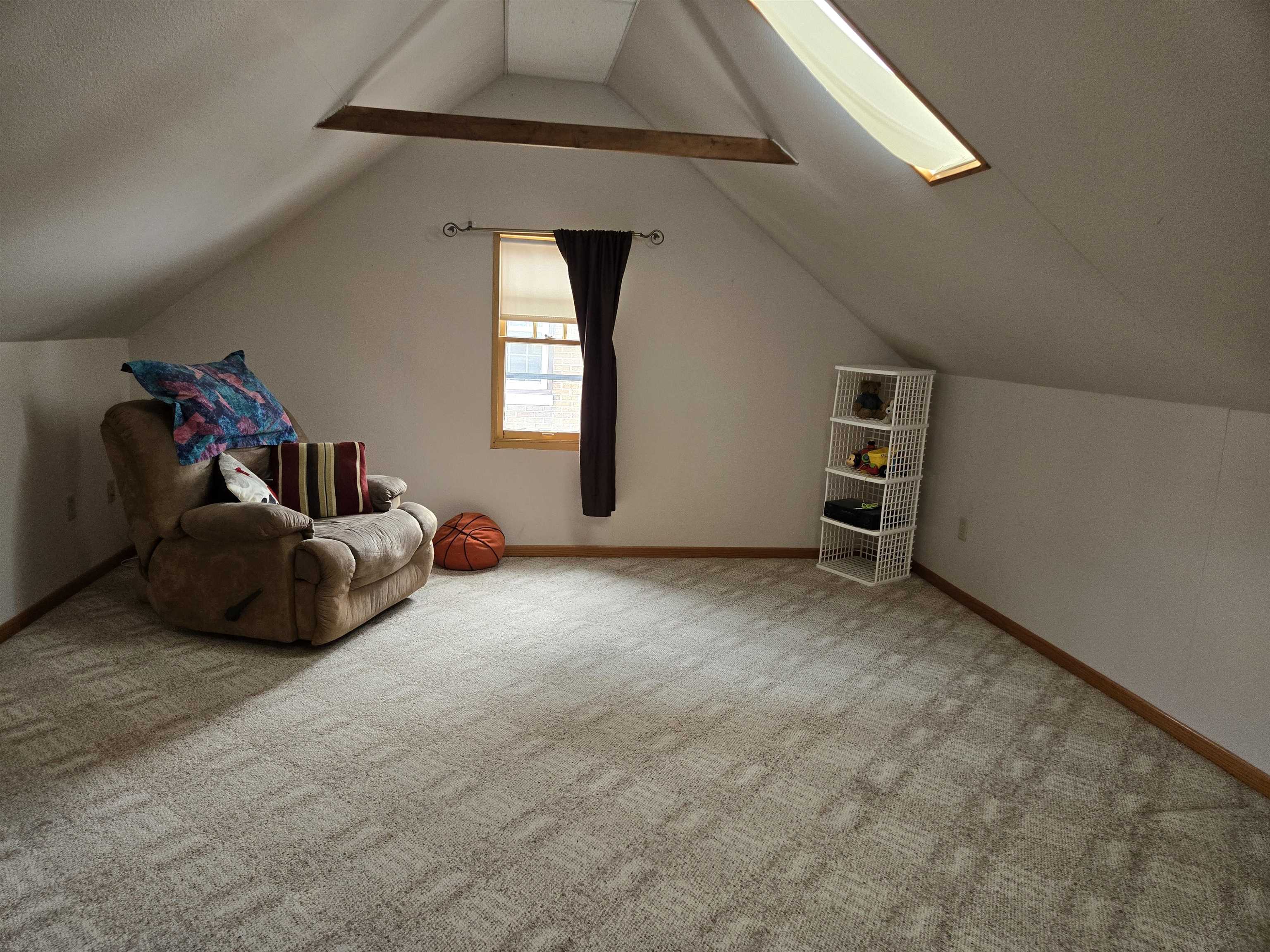 1421 South 21st Street Manitowoc, WI 54220 - Photo 3 of 25