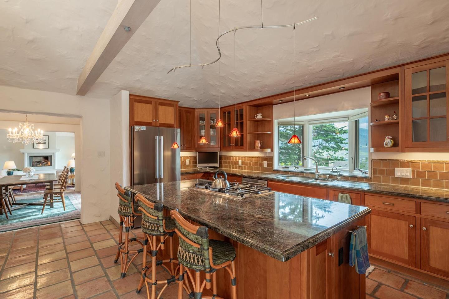 25987 Rio Vista Drive Carmel, CA 93923 - Photo 9 of 21