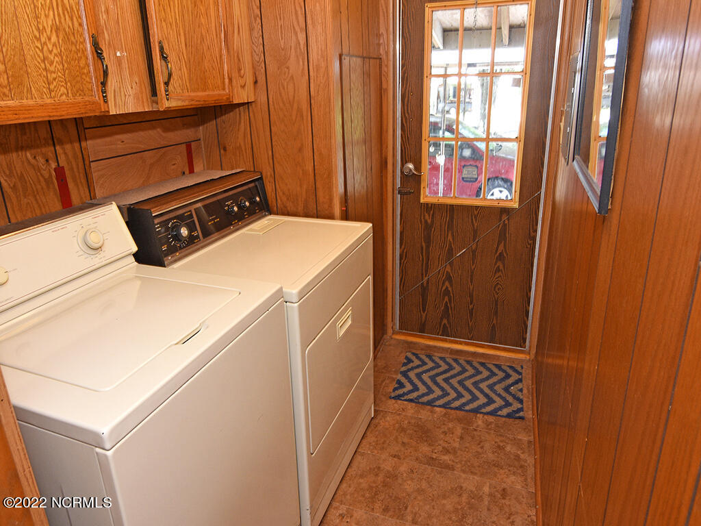 3500 Maco Road Northeast Leland, NC 28451 - Photo 14 of 20 3500 Maco Rd Laundry