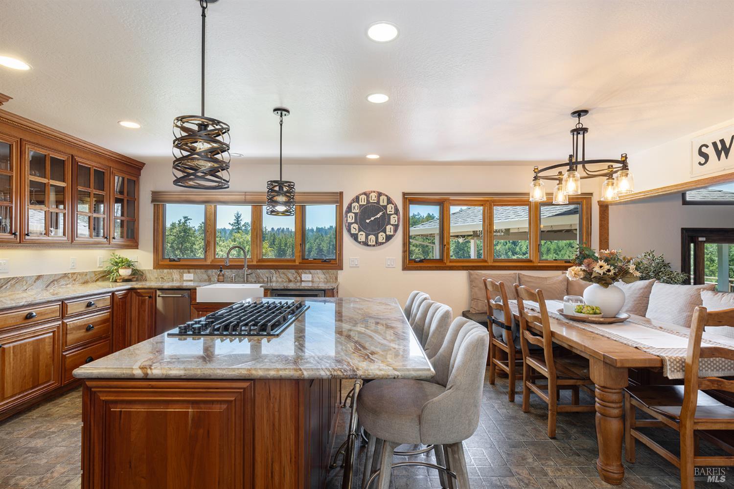 4630 Maddocks Road Sebastopol, CA 95472 - Photo 7 of 31 Gallery Image 7