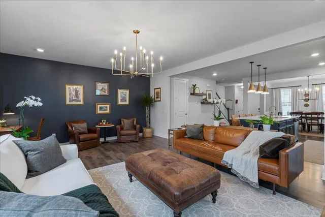 $2,500 | 1011 Swamp Harrier Avenue, Ravenel, SC 29470