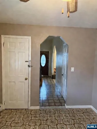 $3,400 | 124 Chestnut Street, Rutherford, NJ 07070