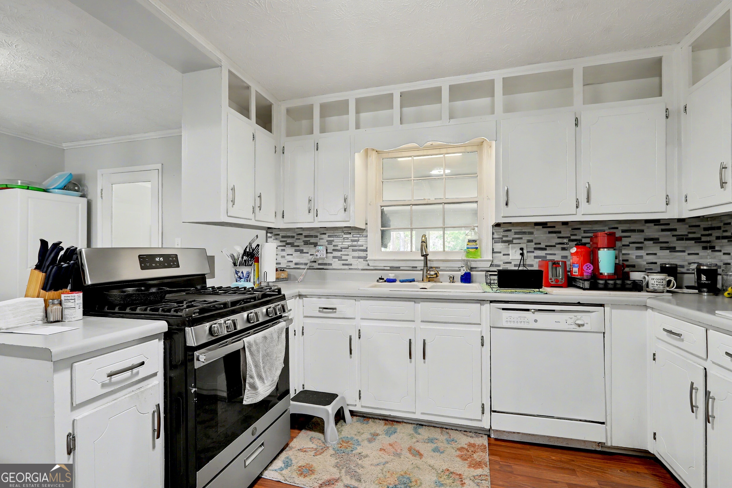 114 Longview Road Stockbridge, GA 30281 - Photo 10 of 47