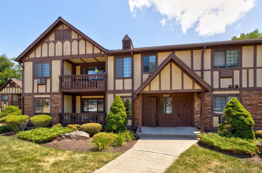 37 Canterbury Road, Unit 37 Bridgeport, CT 06606 - Photo 1 of 1 Gallery Image 1