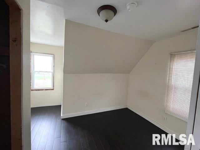 3345 Boone St Road Salem, IL 62881 - Photo 14 of 21