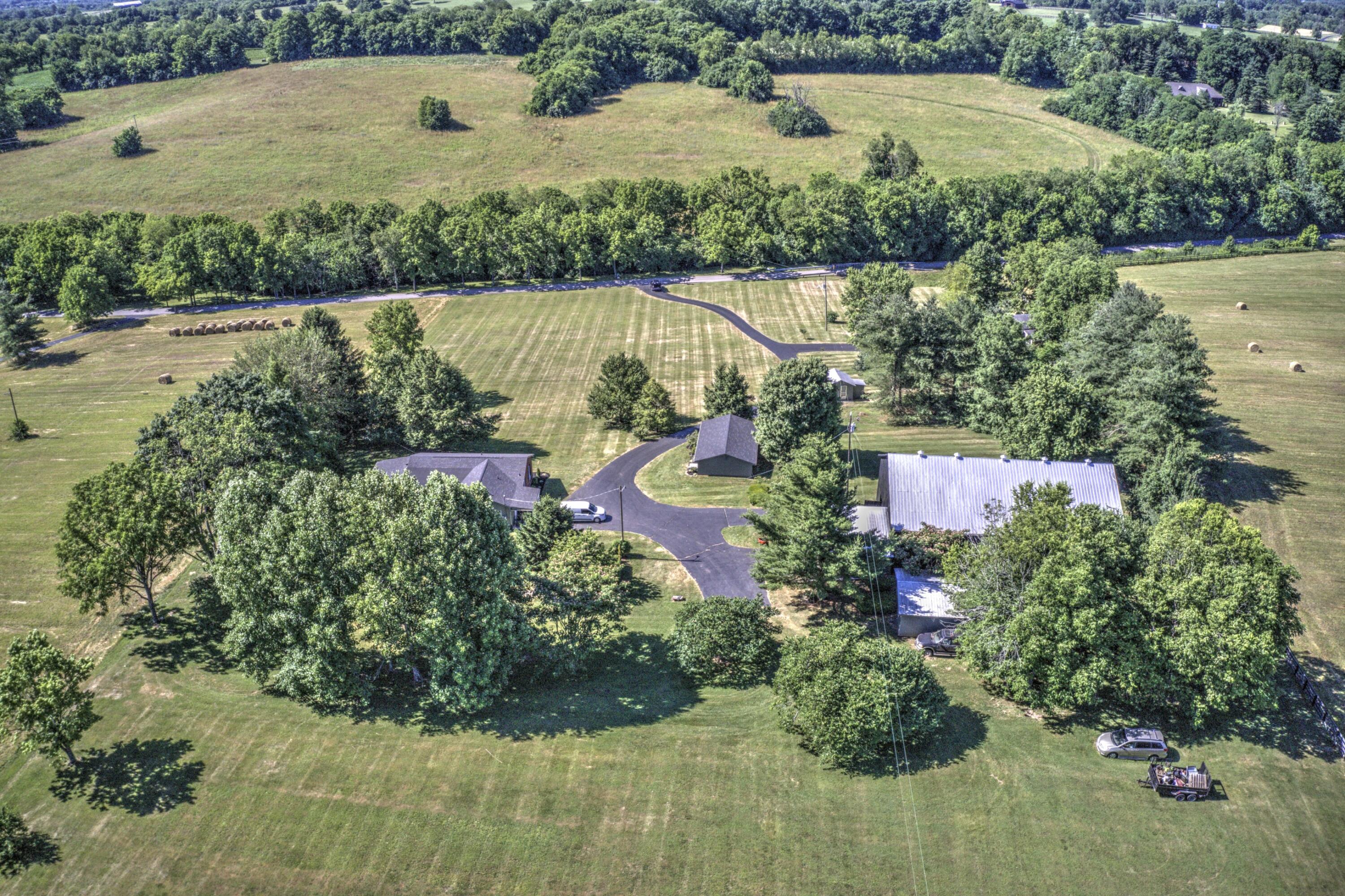 391 Gentry Road Lexington, KY 40509 - Photo 59 of 72 DJI_0636_37_38_39_40 (Custom)