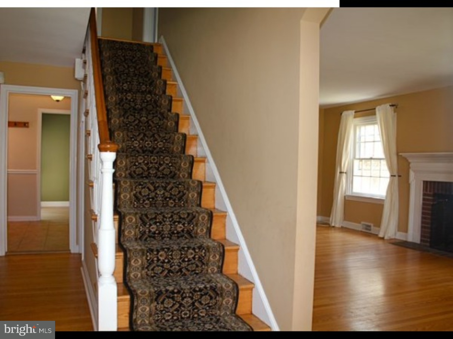1360 Overbrook Road Wynnewood, PA 19096 - Photo 6 of 22 Foyer