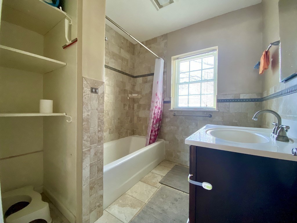 219 Lake Shore Road, Unit 4 Boston, MA 02135 - Photo 16 of 20