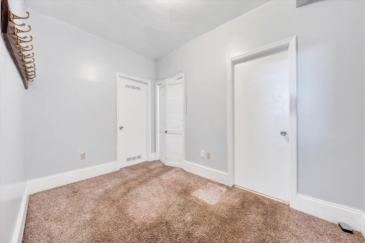 502 Gala Loop Road Eagle Rock, VA 24085 - Photo 18 of 47 Office