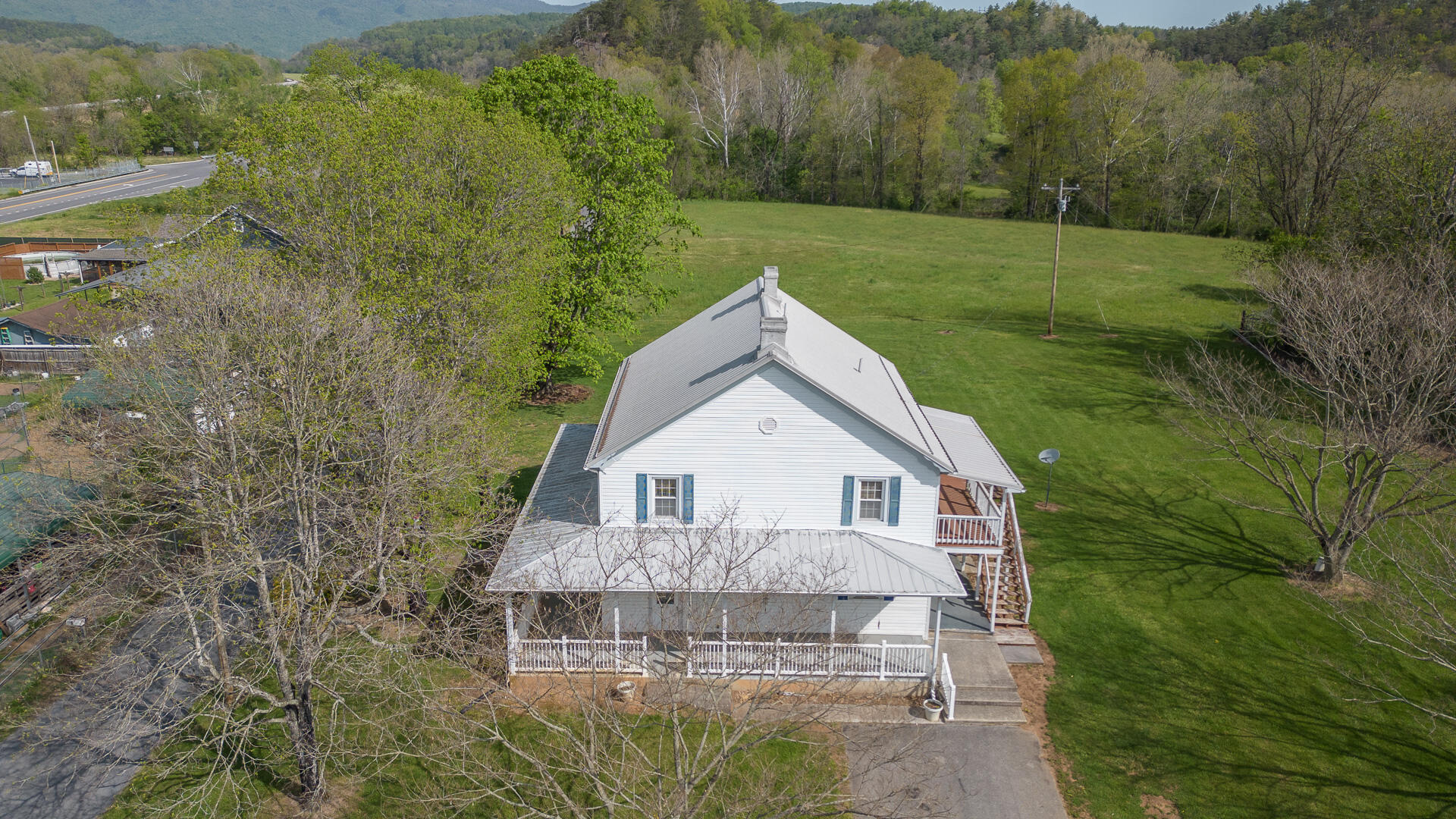 502 Gala Loop Road Eagle Rock, VA 24085 - Photo 45 of 47 Gala Loop-22