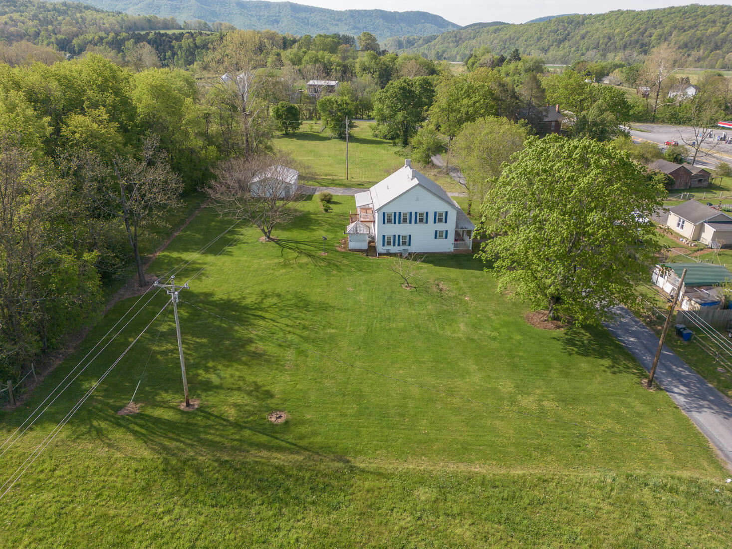 502 Gala Loop Road Eagle Rock, VA 24085 - Photo 10 of 47 Gala Loop-3