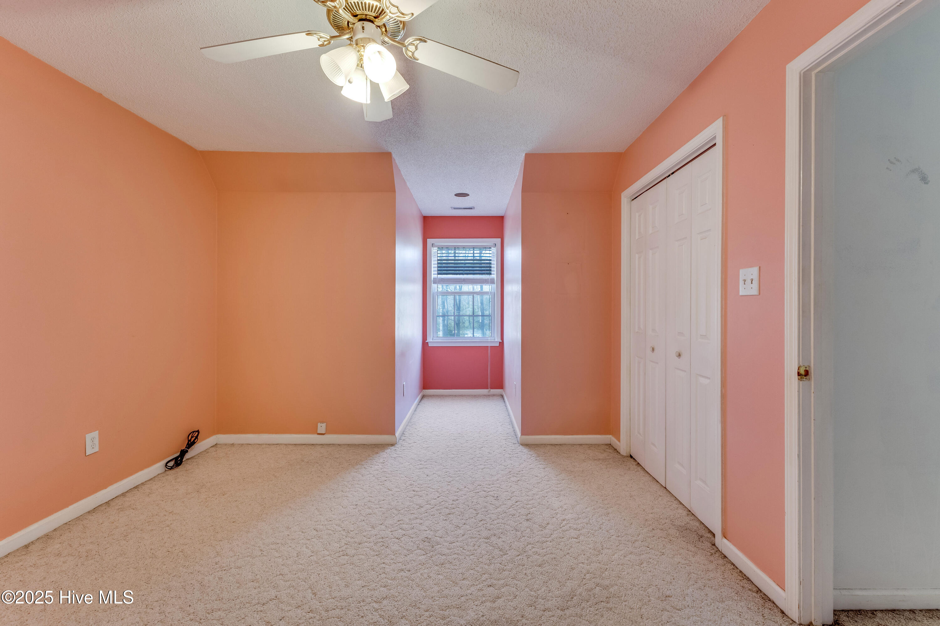 74 North Drive Rocky Point, NC 28457 - Photo 24 of 38 74 North Drive-print-022-002-Bedroom 2-4