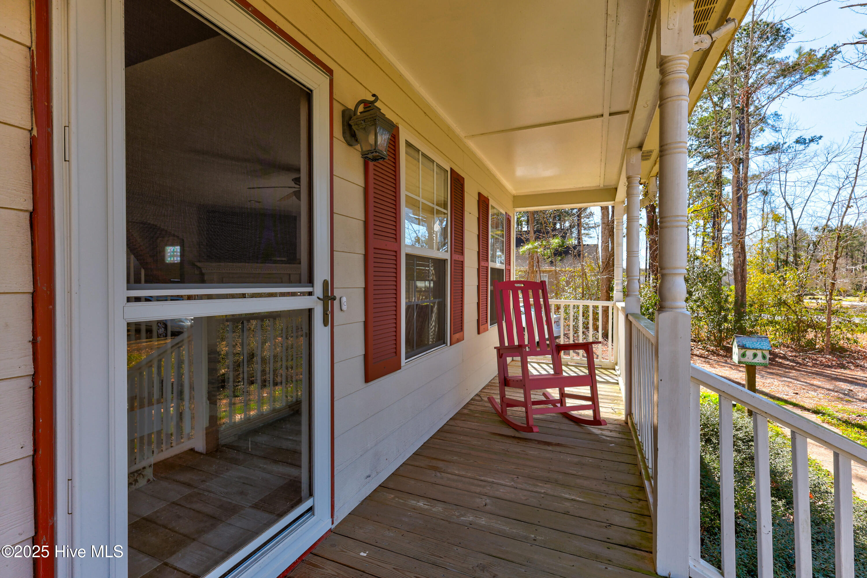 74 North Drive Rocky Point, NC 28457 - Photo 6 of 38 74 North Drive-print-004-023-Front Porch