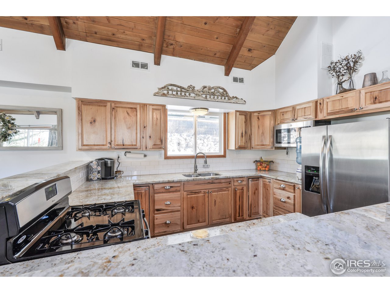 858 Stove Prairie Road Bellvue, CO 80512 - Photo 12 of 37 Gallery Image 12