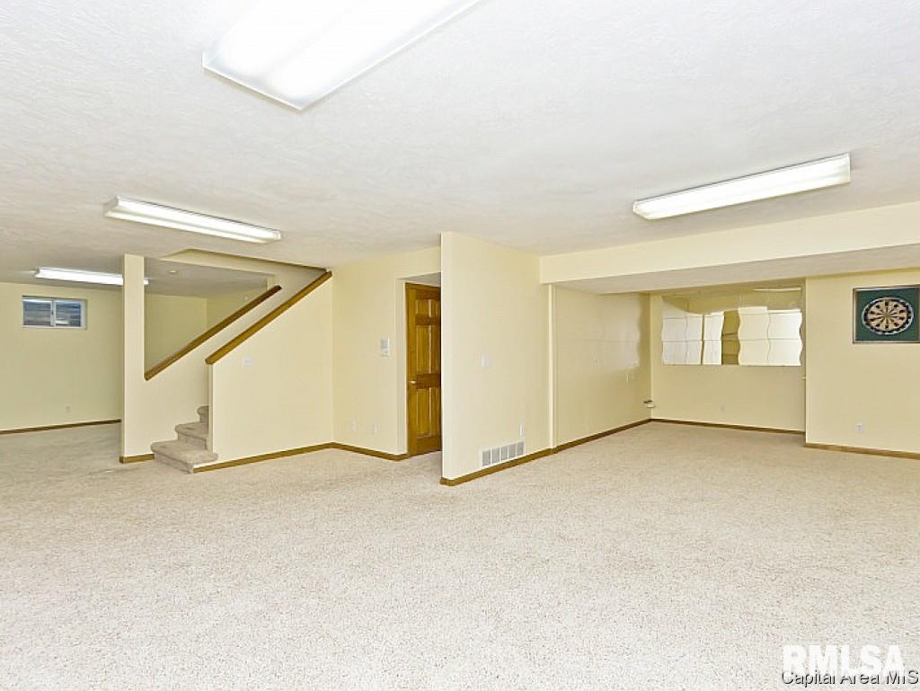 2516 Kipling Drive Springfield, IL 62711 - Photo 33 of 36